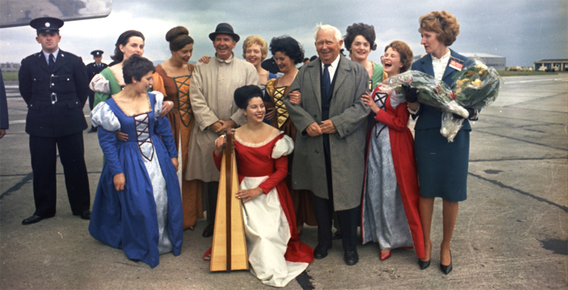 The Bunratty Castle Singers pose with members of JFK's entourage. 